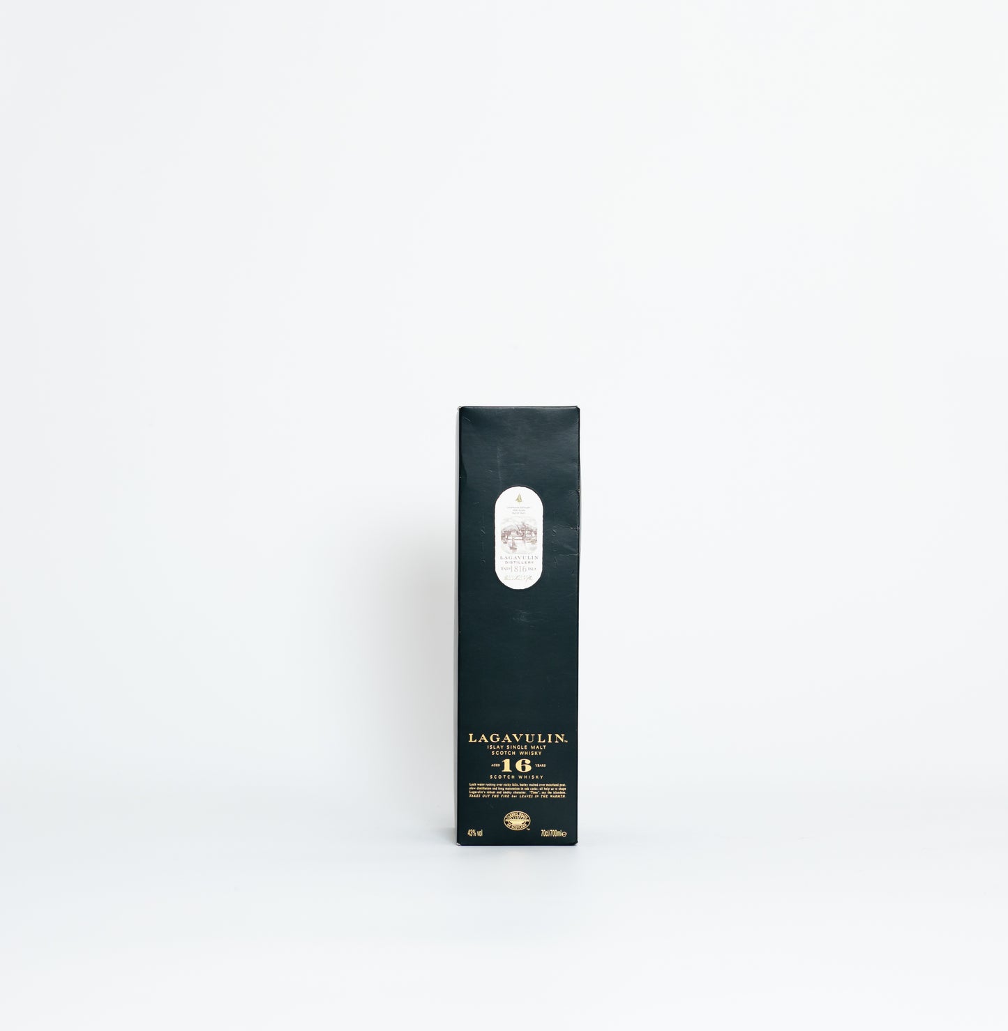 Lagavulin 16 Year Old – Islay Single Malt Scotch Whisky, 43% ABV, 70cl