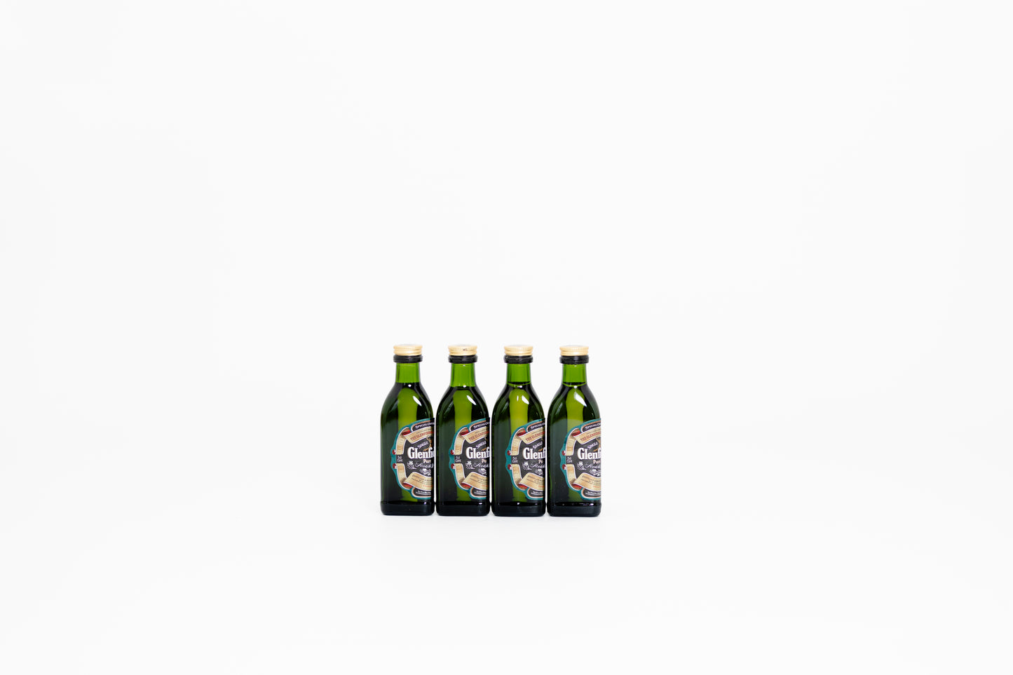 Glenfiddich Clans Of The Highlands Special Old Reserve Pure Malt GIFT SET FROM 1980S (4 X 5CL, 40%)