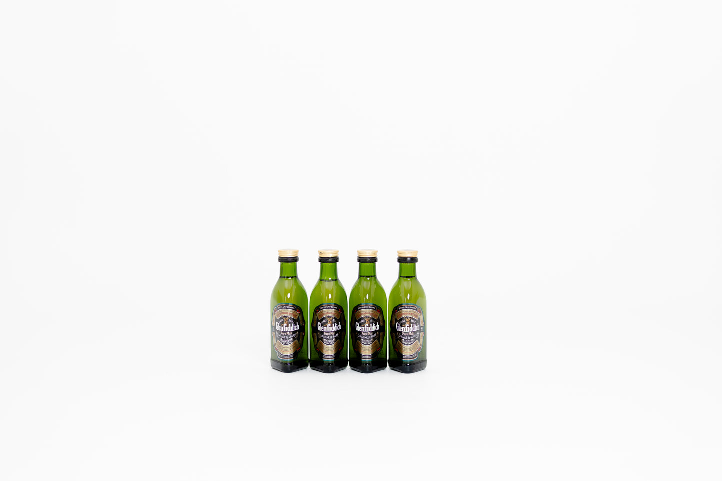 Glenfiddich Clans Of The Highlands Special Old Reserve Pure Malt GIFT SET FROM 1980S (4 X 5CL, 40%)