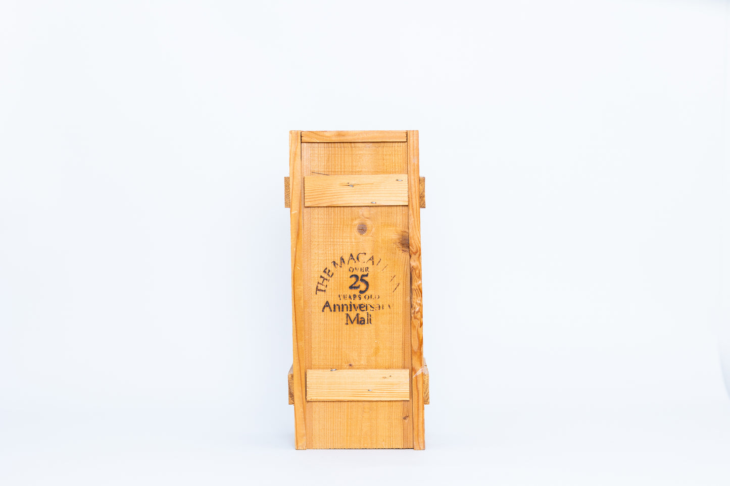 Macallan - 25 Year Old (1962) Anniversary Malt (75cl)