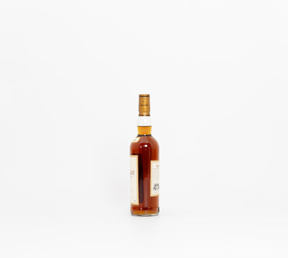 Macallan 10 year old exclusively matured in Sherry Oak Casks | Early 2000s