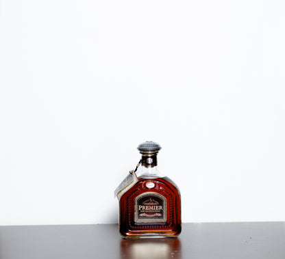Johnnie Walker Premier Rare Old Scotch Whisky (1980s) – Blended Scotch Whisky, 75cl, 43% ABV (Duty Free Release, Numbered Certificate DB03062)