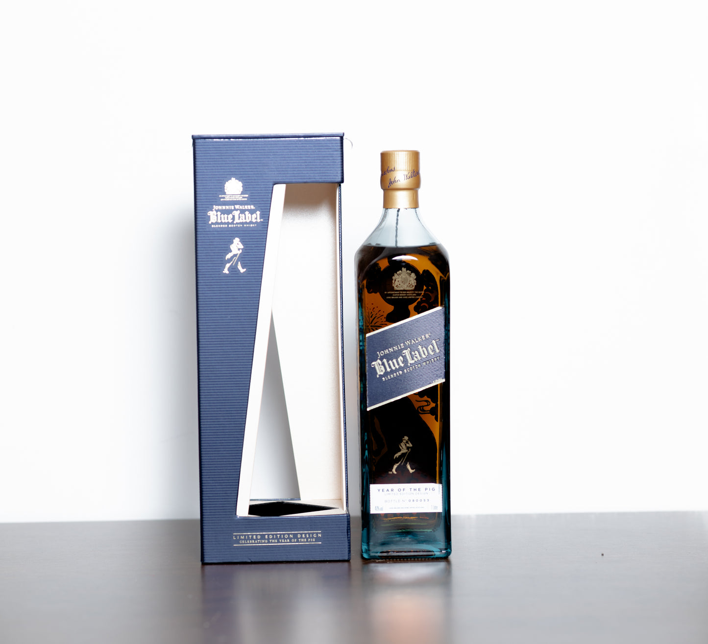 Johnnie Walker - Year of the Pig (1 Litre)