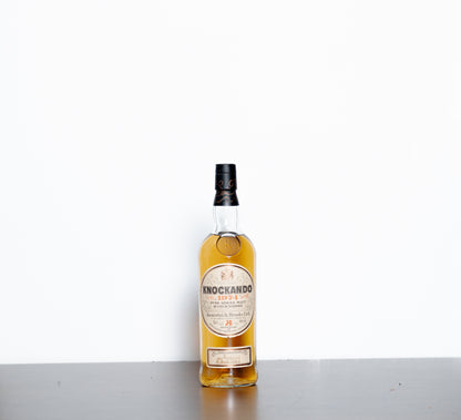Knockando 1974 “Pure Single Malt” (Justerini & Brooks Bottling, 1986) – Speyside Single Malt Scotch Whisky, 75cl, 43% ABV