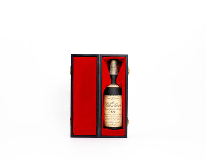 Glenlivet 25 Year Old – Silver Jubilee (1952 Vintage), 43% ABV, 75cl (Bottle #436, With Original Wooden Box)
