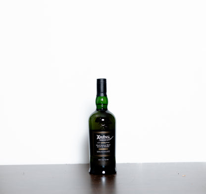 Ardbeg Airigh Nam Beist 1990 (Released 2006) – Islay Single Malt Scotch Whisky, 70cl, 46% ABV (Discontinued, With Box)