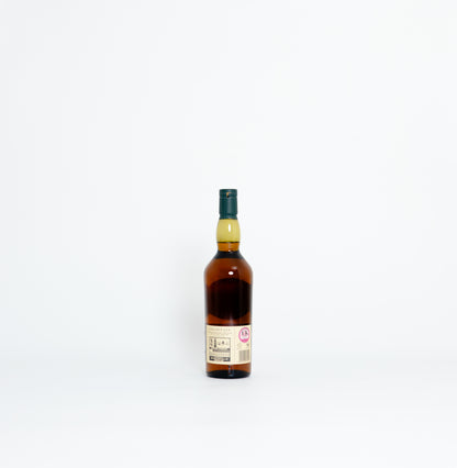 Lagavulin 16 Year Old – Islay Single Malt Scotch Whisky, 43% ABV, 70cl