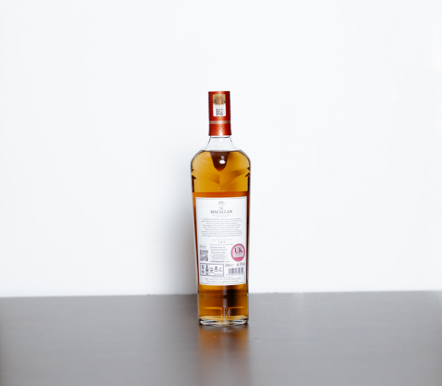 Macallan – A Night on Earth in Scotland (2022 Release) – 70cl – 43% ABV (Bottle Only)
