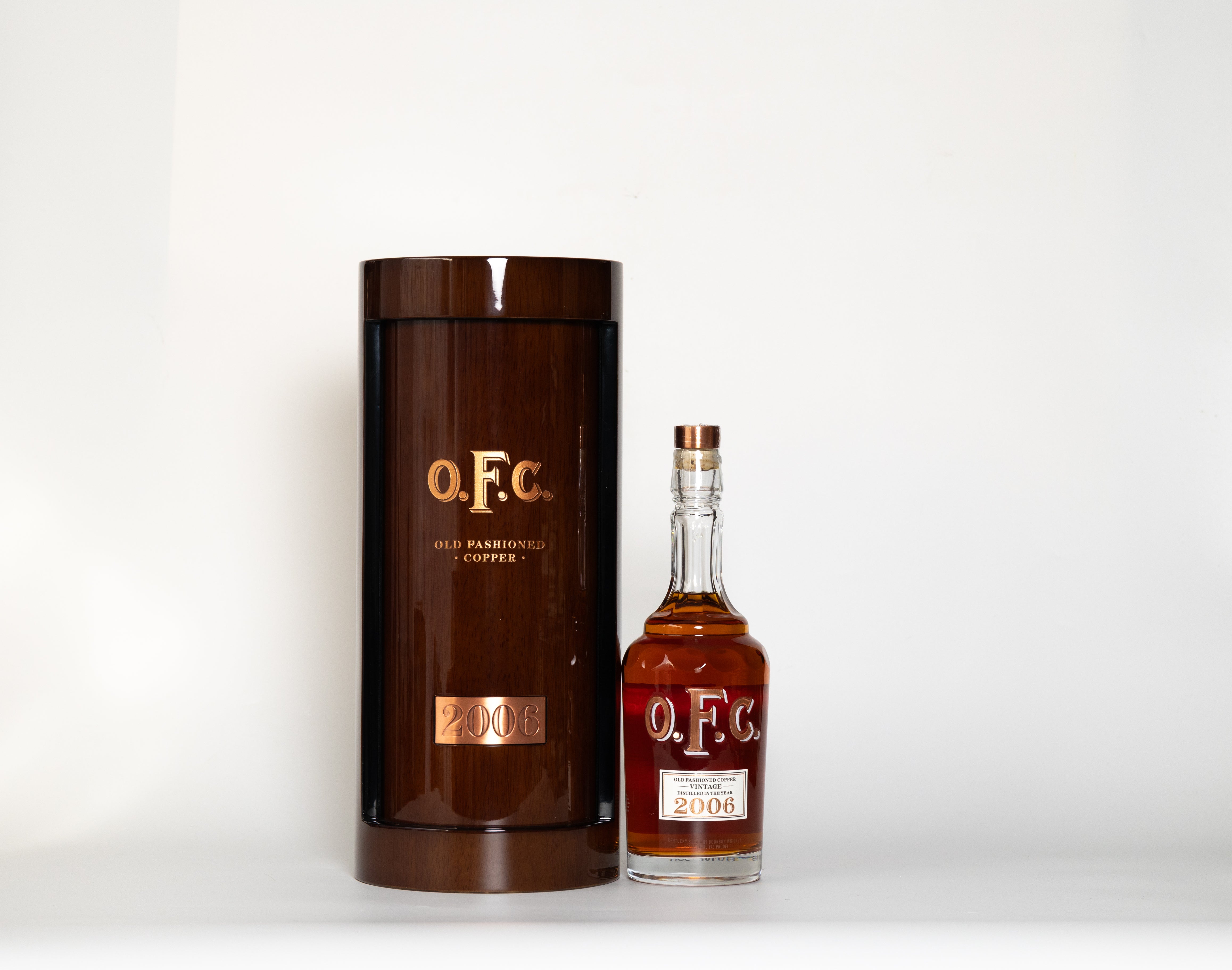 Buffalo Trace O.F.C. Kentucky Straight Bourbon Whiskey (2006 Vintage)
70cl · 45% ABV