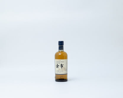 Nikka Yoichi Single Malt – Japanese Whisky, 45% ABV, 70cl, Wooden Box