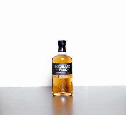 Highland Park 12 Year Old – Islands Single Malt Whisky, 40% ABV, 70cl (Late 2000s Release)
