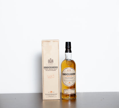 Knockando 1974 “Pure Single Malt” (Justerini & Brooks Bottling, 1986) – Speyside Single Malt Scotch Whisky, 75cl, 43% ABV