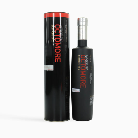 Bruichladdich Octomore 06.2 / 167 | 5 Year Old Limousin Eau-de-Vie Oak | 58.2% ABV | 70cl